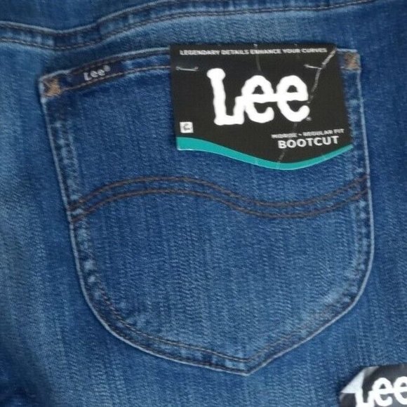 NWT Lee Regular Fit Bootcut Whiskered Distressed Jeans Size 16P - Picture 6 of 10